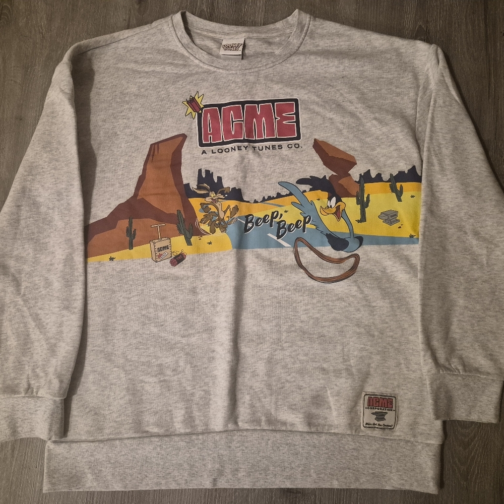 ​Looney Tunes ACME Crewneck Sweatshirt Wile E. Coyote Road Runner